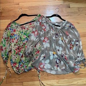 3/$15 Set of 2 Flowy Old Navy Floral Tops